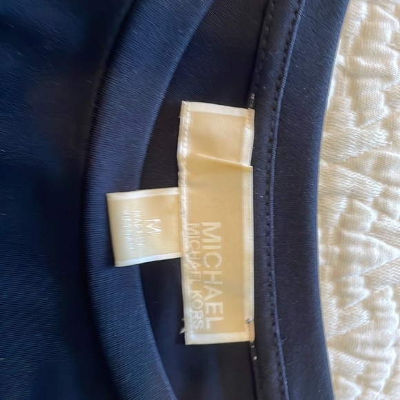 Michael Kors dressy long sleeved top - Picture 2 of 8